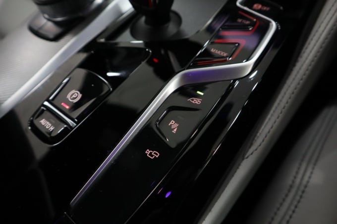 2025 BMW M5