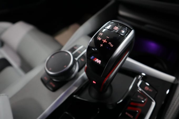 2025 BMW M5