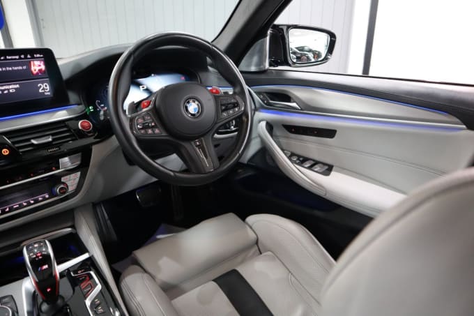 2025 BMW M5