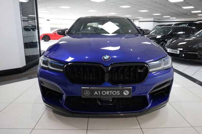 2025 BMW M5