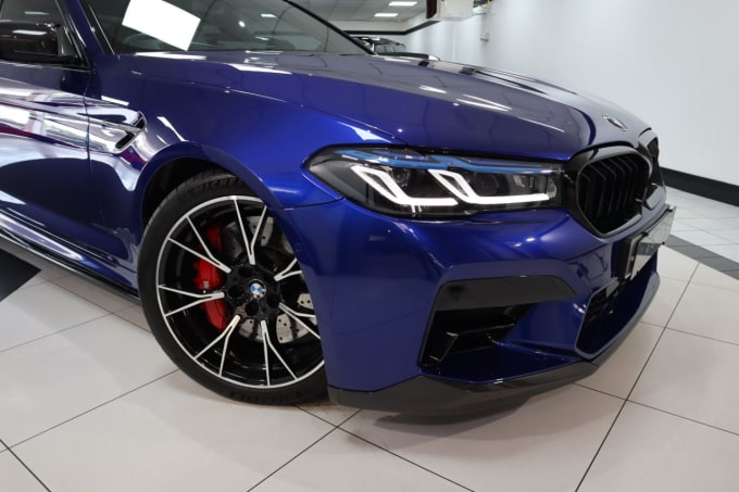 2025 BMW M5