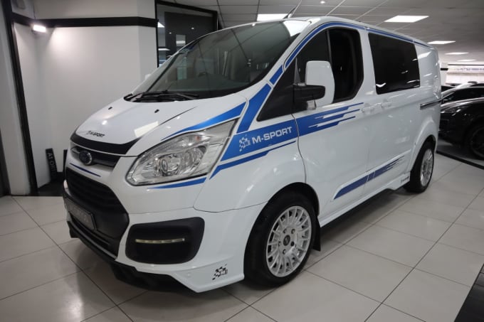 2025 Ford Transit Custom