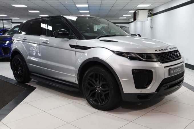2025 Land Rover Range Rover Evoque
