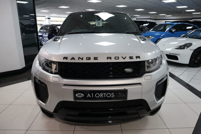 2025 Land Rover Range Rover Evoque