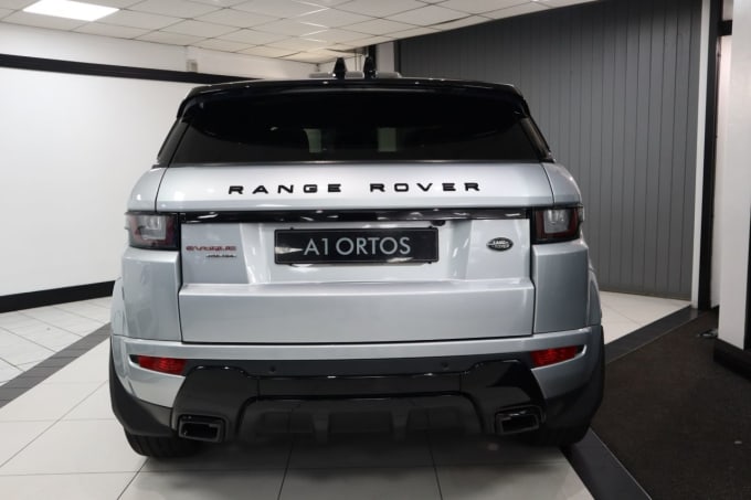 2025 Land Rover Range Rover Evoque