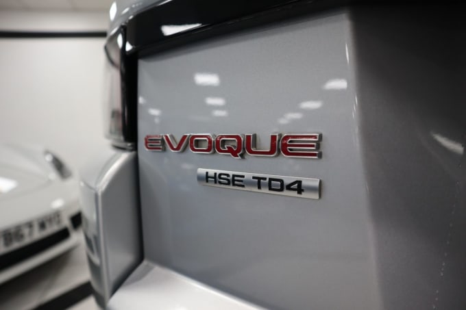 2025 Land Rover Range Rover Evoque