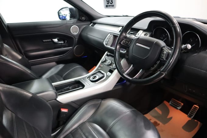 2025 Land Rover Range Rover Evoque
