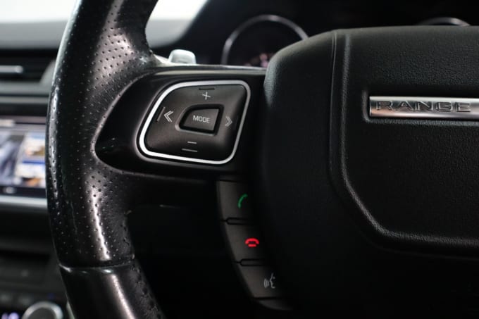 2025 Land Rover Range Rover Evoque