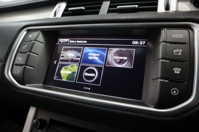 2025 Land Rover Range Rover Evoque