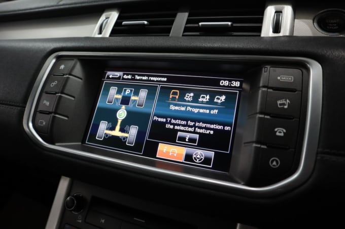 2025 Land Rover Range Rover Evoque