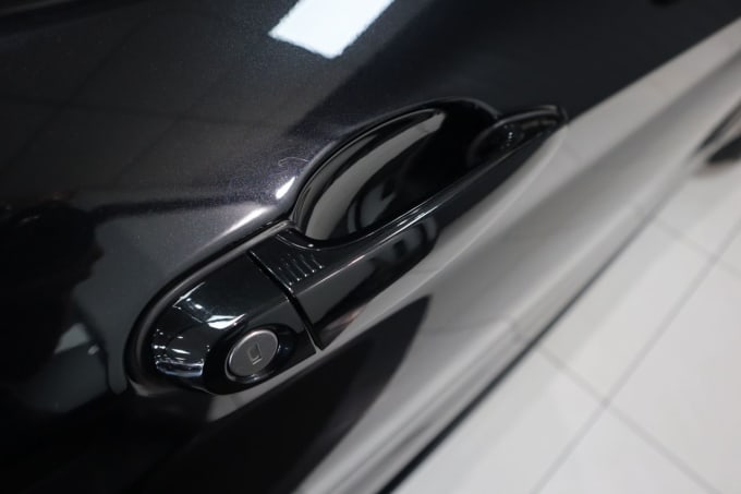 2025 BMW M2