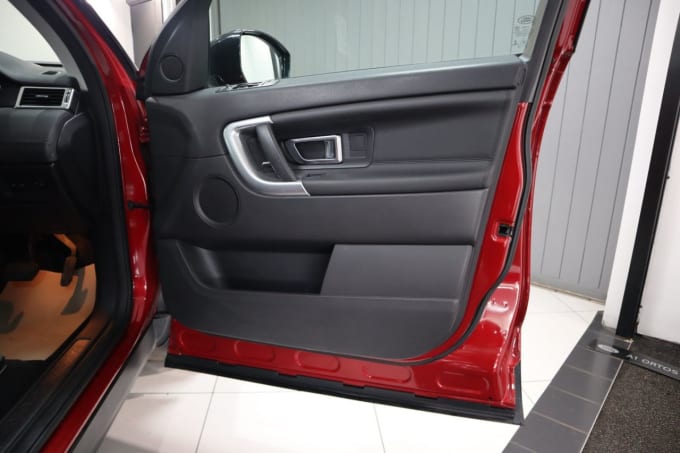 2025 Land Rover Discovery Sport