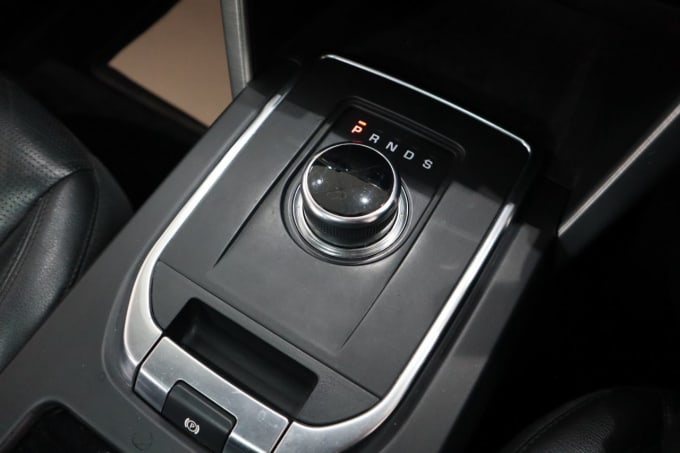 2025 Land Rover Discovery Sport