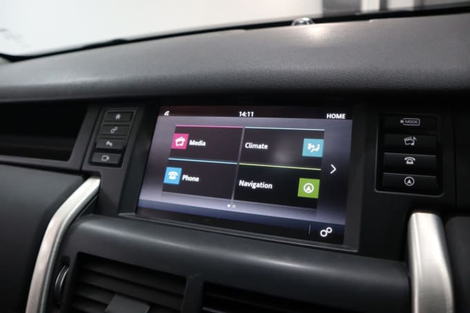 2025 Land Rover Discovery Sport