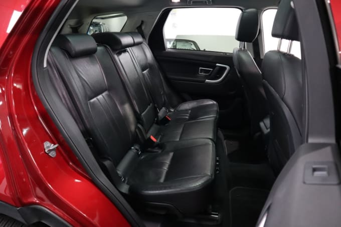2025 Land Rover Discovery Sport