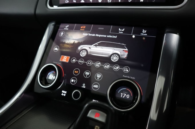 2025 Land Rover Range Rover Sport