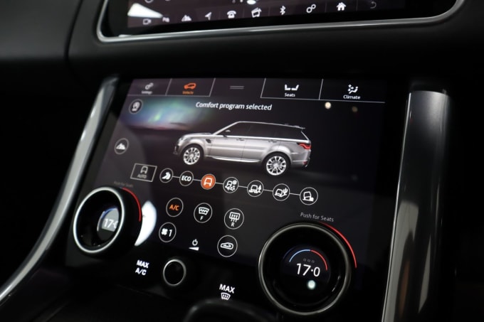 2025 Land Rover Range Rover Sport