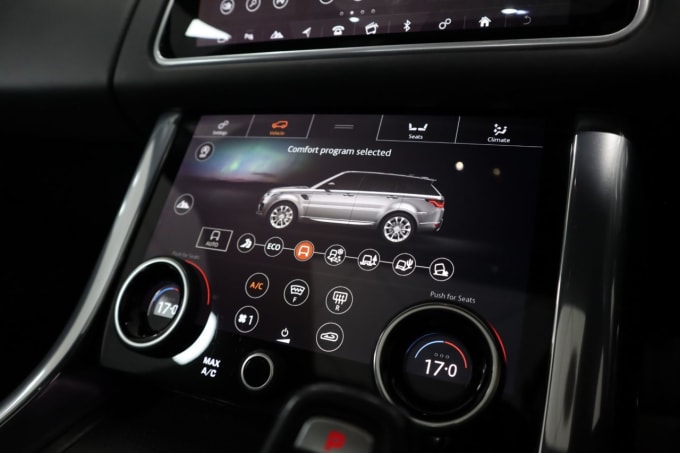 2025 Land Rover Range Rover Sport