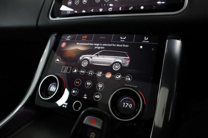 2025 Land Rover Range Rover Sport
