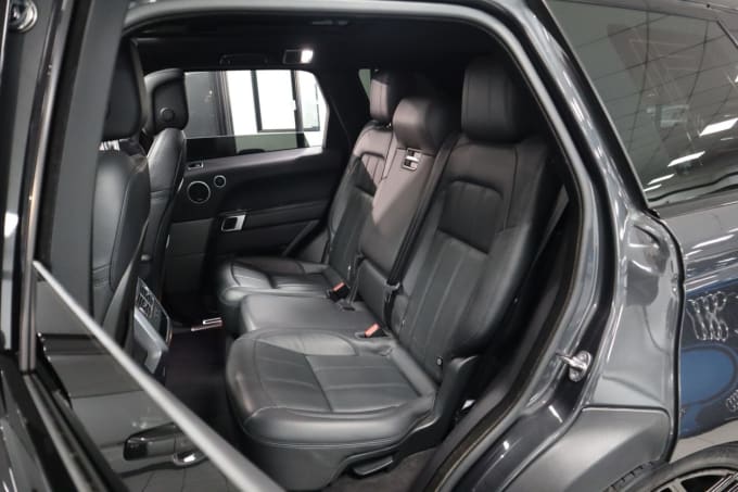 2025 Land Rover Range Rover Sport