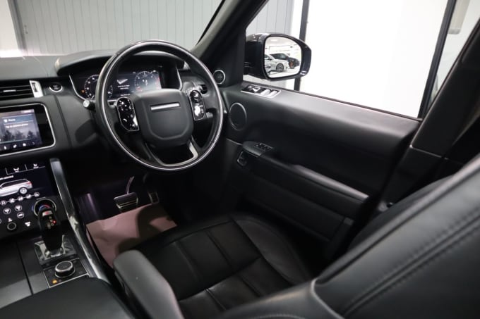 2025 Land Rover Range Rover Sport