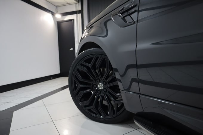 2025 Land Rover Range Rover Sport