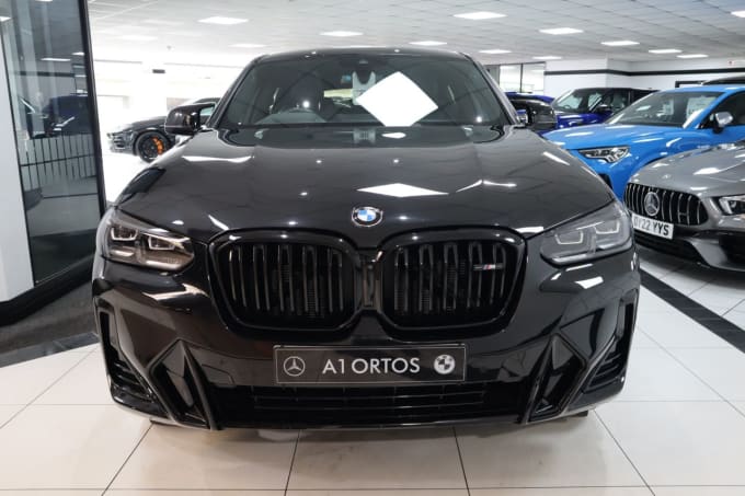 2025 BMW X4