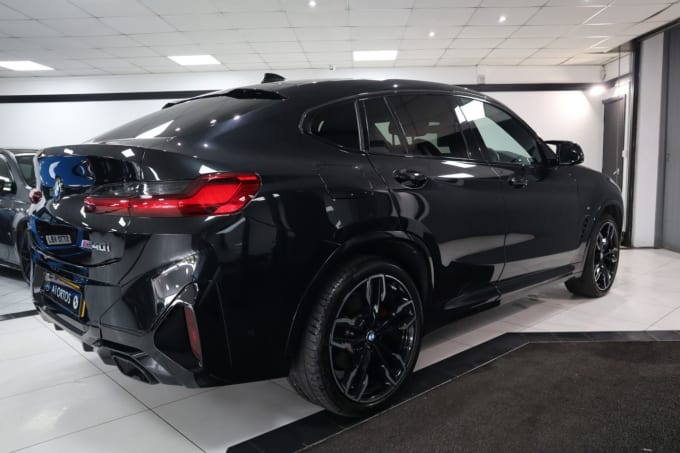 2025 BMW X4