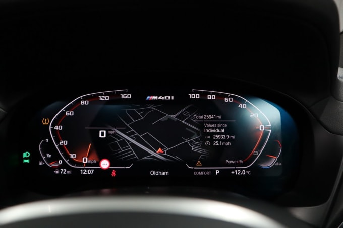 2025 BMW X4