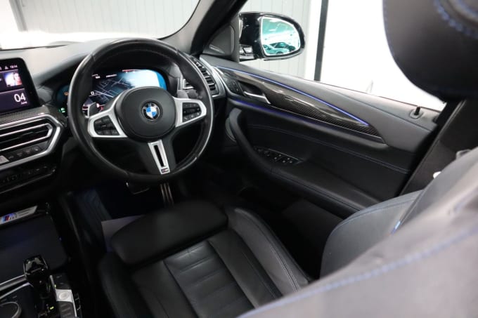 2025 BMW X4