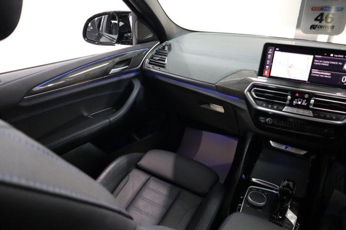 2025 BMW X4