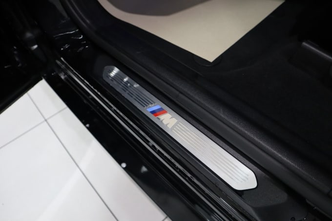 2025 BMW X4