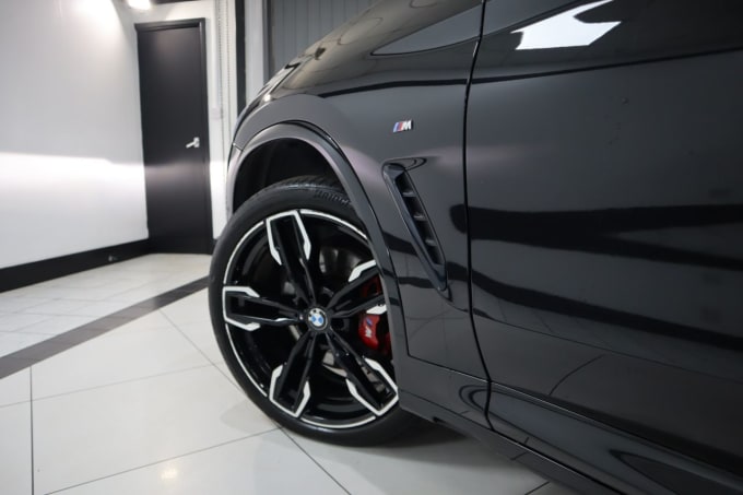 2025 BMW X4