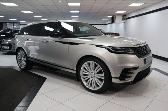2025 Land Rover Range Rover Velar