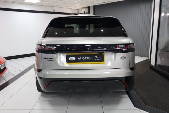 2025 Land Rover Range Rover Velar