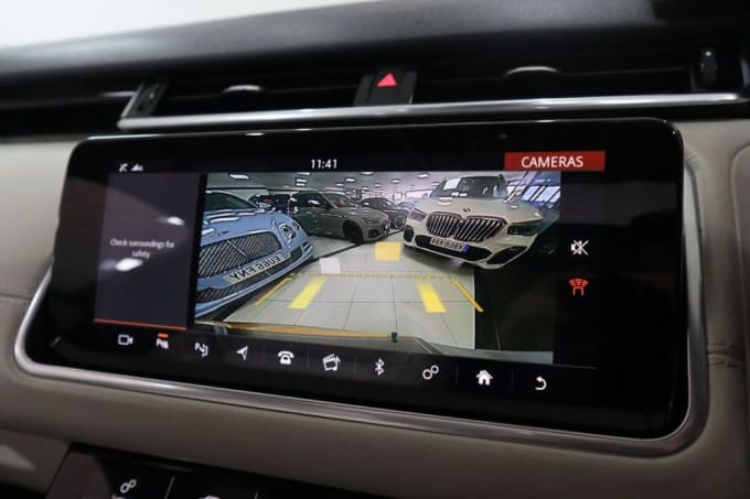 2025 Land Rover Range Rover Velar
