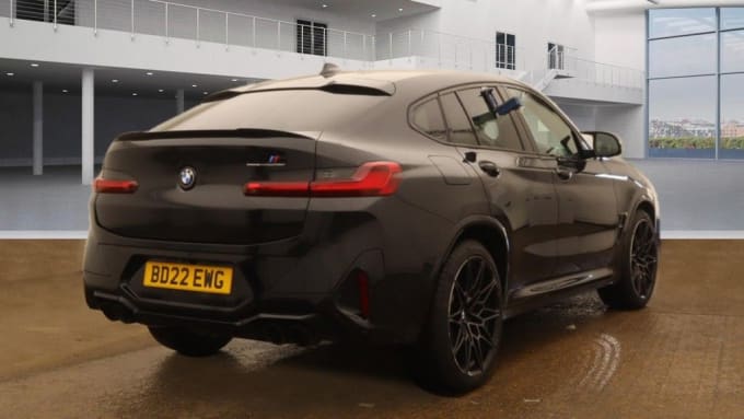 2025 BMW X4 M