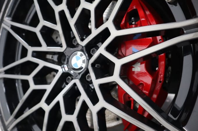 2025 BMW X4 M