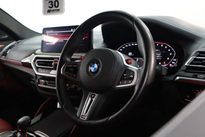2025 BMW X4 M