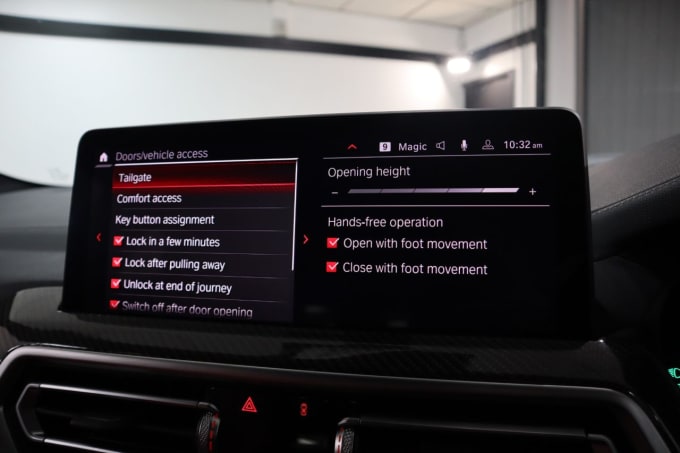 2025 BMW X4 M