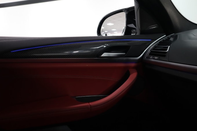 2025 BMW X4 M