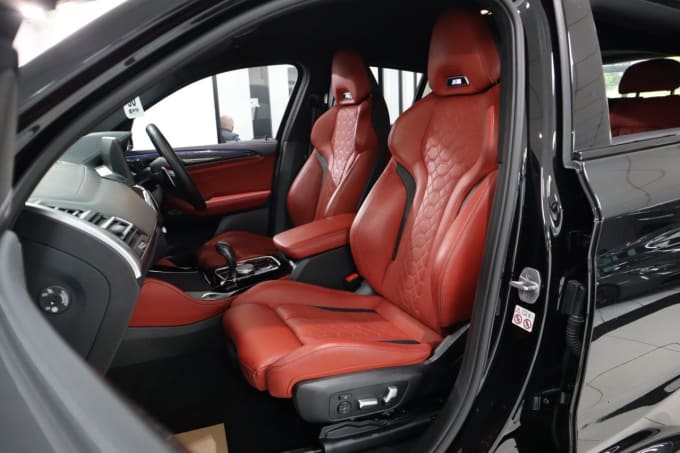 2025 BMW X4 M