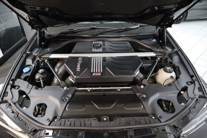 2025 BMW X4 M