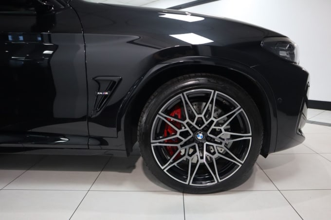 2025 BMW X4 M