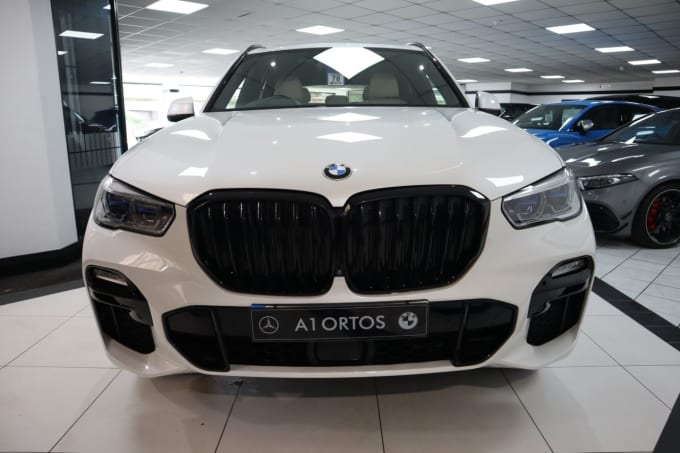 2025 BMW X5
