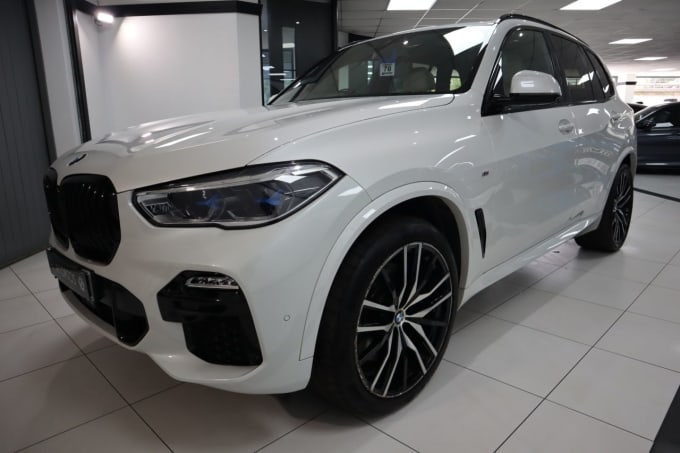 2025 BMW X5