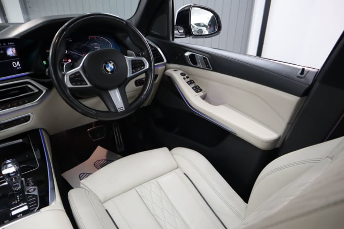 2025 BMW X5