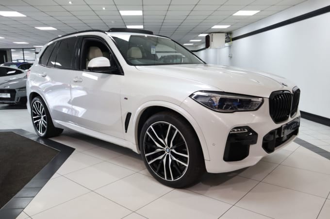 2025 BMW X5