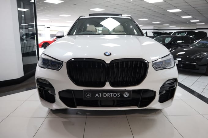 2025 BMW X5