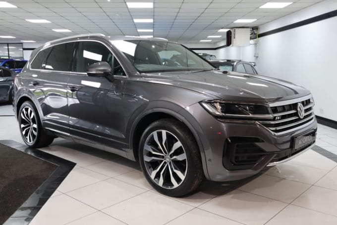 2025 Volkswagen Touareg